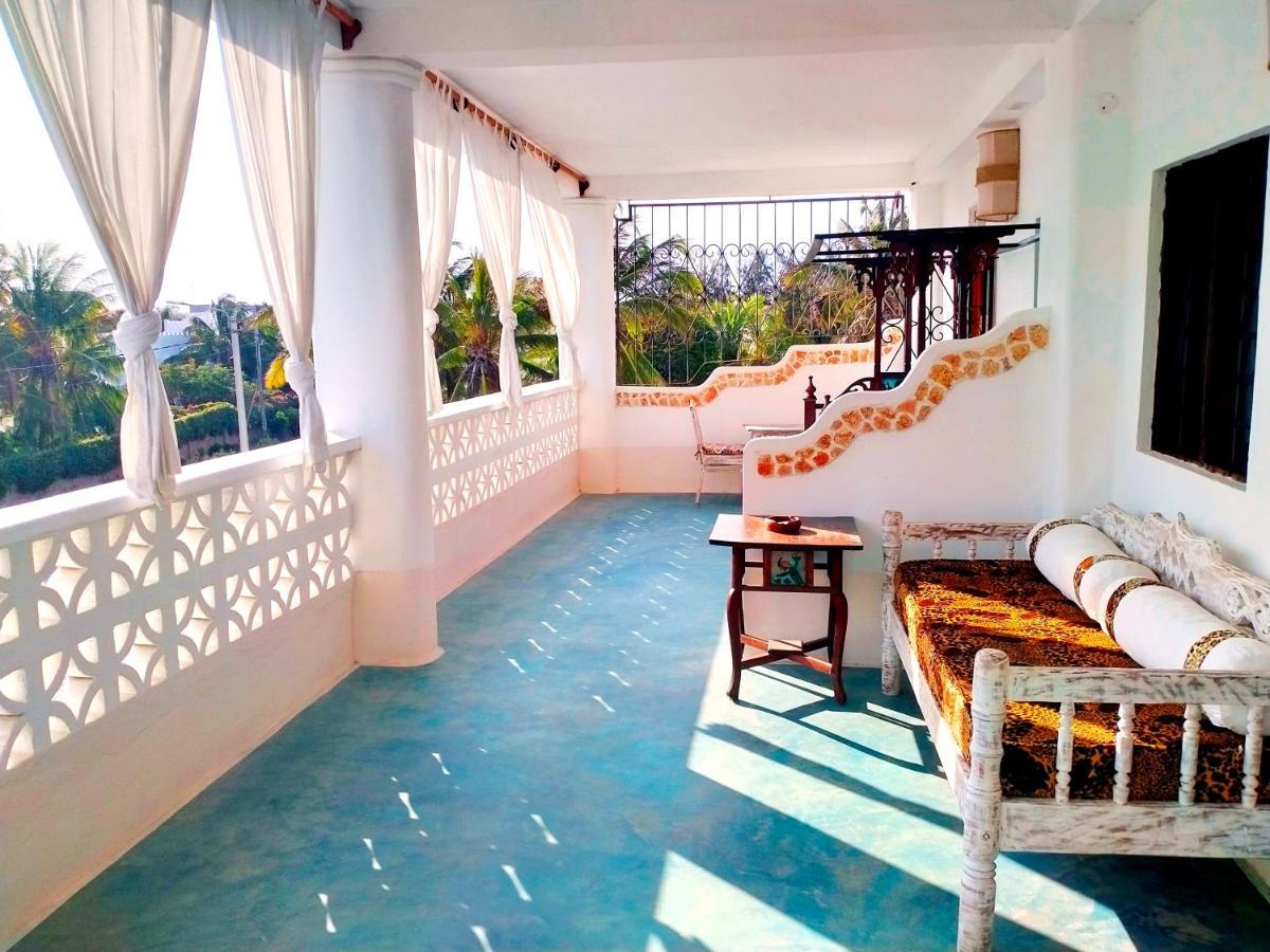 Watamu Solana Apartments Exteriör bild